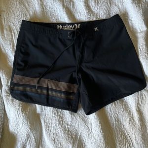 Hurley female surf board shorts
